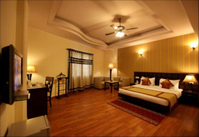  Airport Hotel The Class - A Unit of Lohia Group of Hotels  Нью-Дели